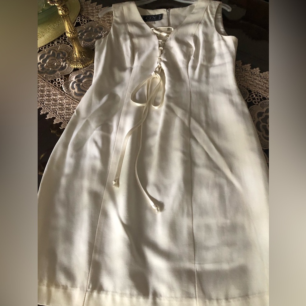 SHIFT DRESS - Picture 11 of 16